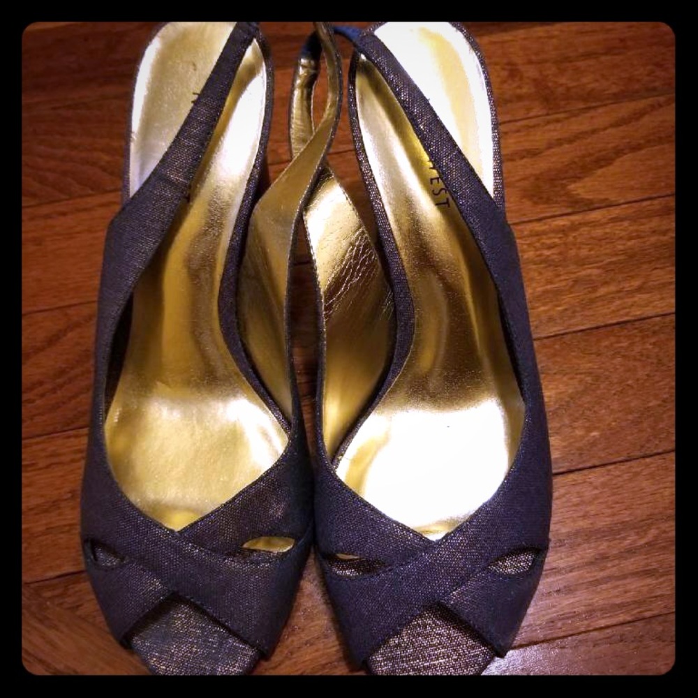 Nine West shoes size 8m.